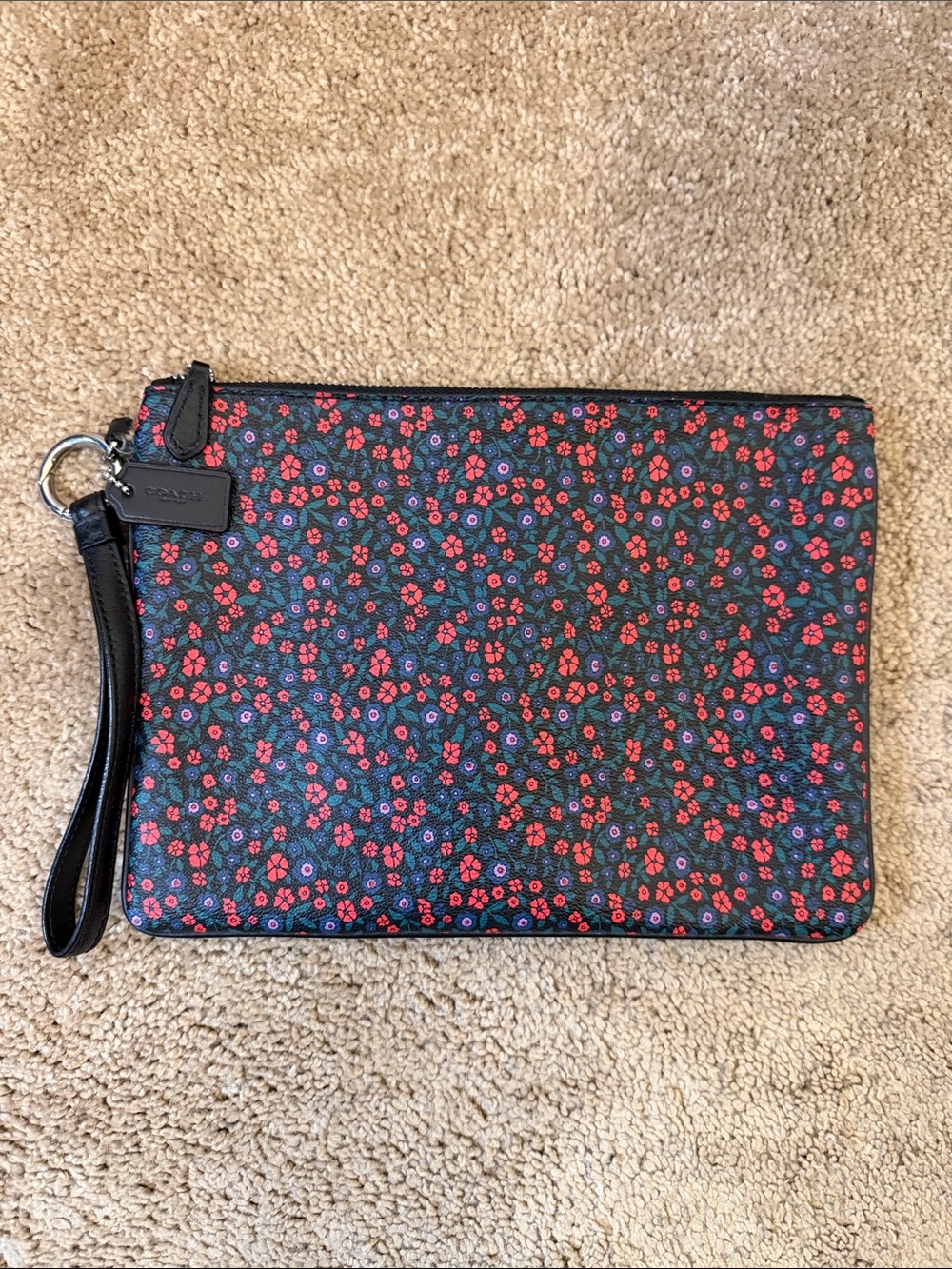 Coach F59555 Corner Zip Wristlet in Prairie Calico Floral Print